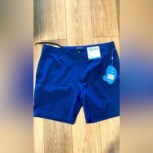 Mens sz 38 swim/board shorts - brand new w/tags!